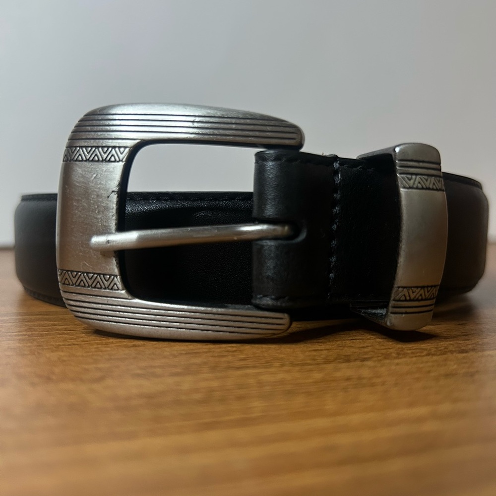 Berkshire Classic Southwestern Silver and Black Top Grain Leather Belt 40